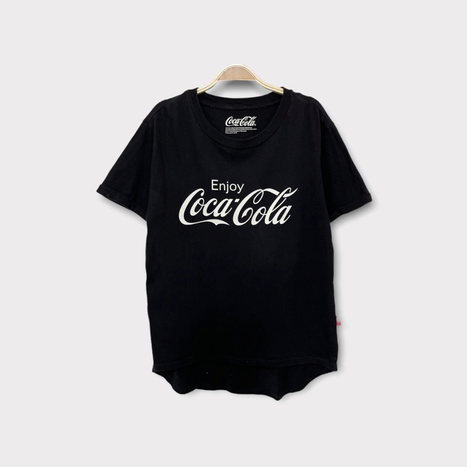 [중고] GU 코카콜라 프린트 티셔츠공용 L